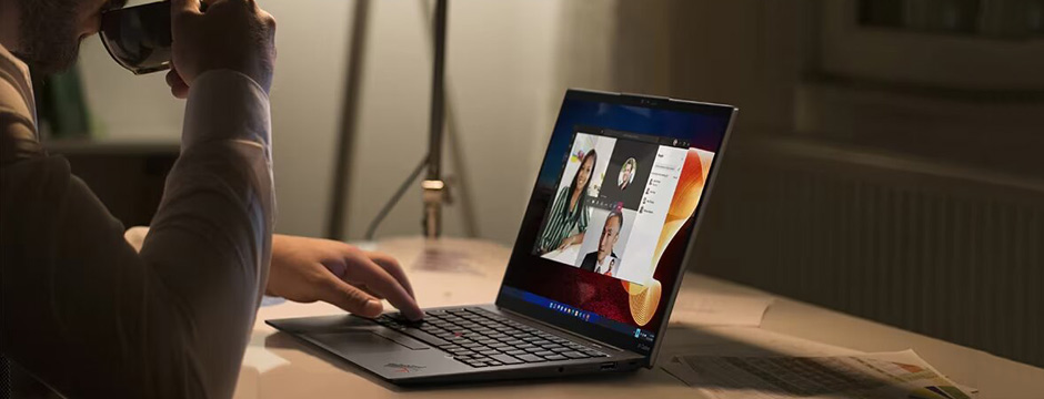 ThinkPad X1 Carbon Gen 10، بهترین لپ تاپ لنوو 2023